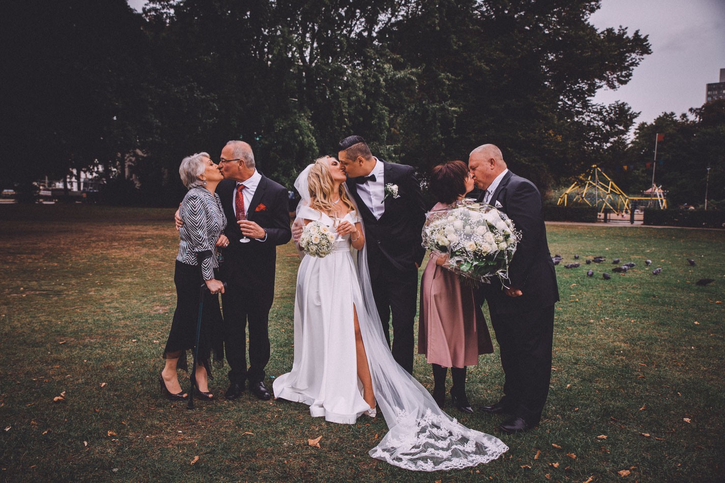 Ideen für Familienfotos während der Hochzeit