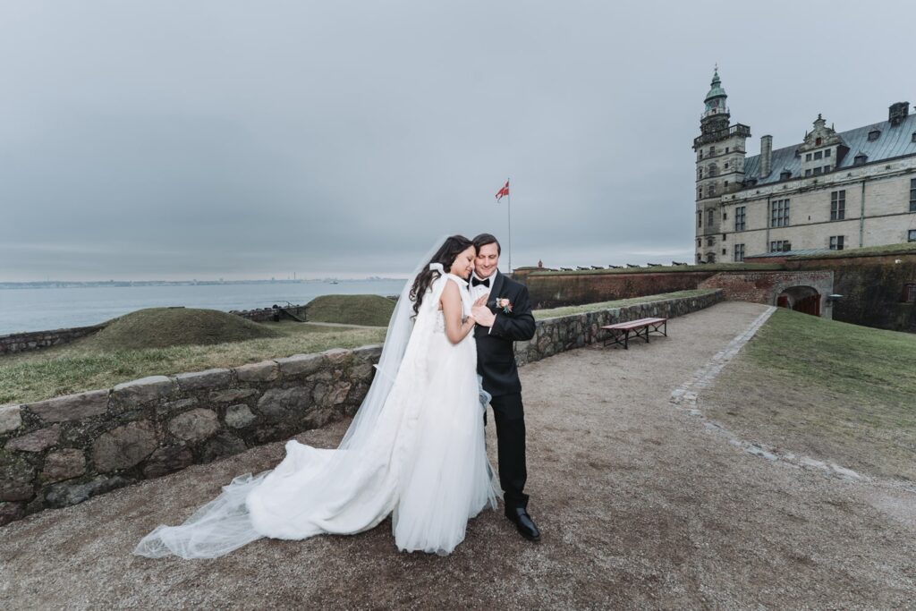 Märchenhaft Hochzeit in Kronborg Slot in Dänemark